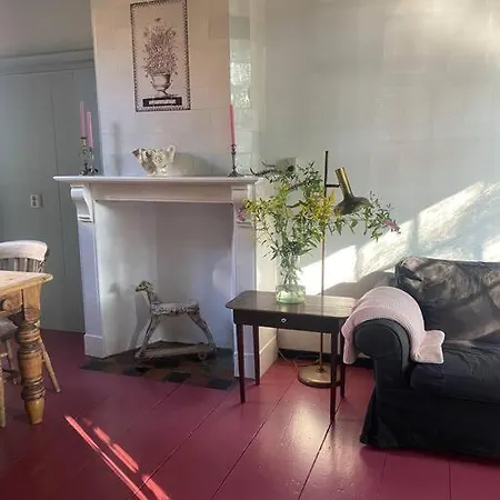 Сasa de vacaciones Characteristic Two Bedroom Home, Free Parking. Edam